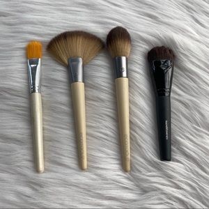 Makeup brush lot